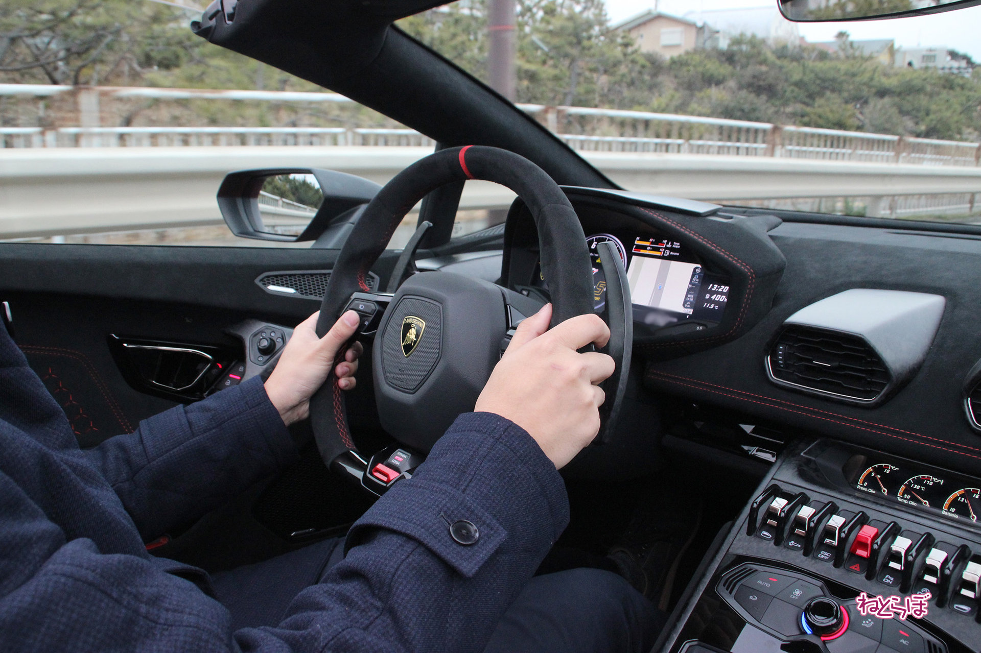ランボルギーニ ウラカン ペルフォルマンテ スパイダー
