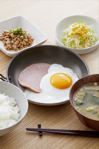 吉野家どんぶり3個セット　並、大盛、特盛 吉野家の牛丼、28年ぶりに新サイズ 牛肉が大盛の2倍「超特盛