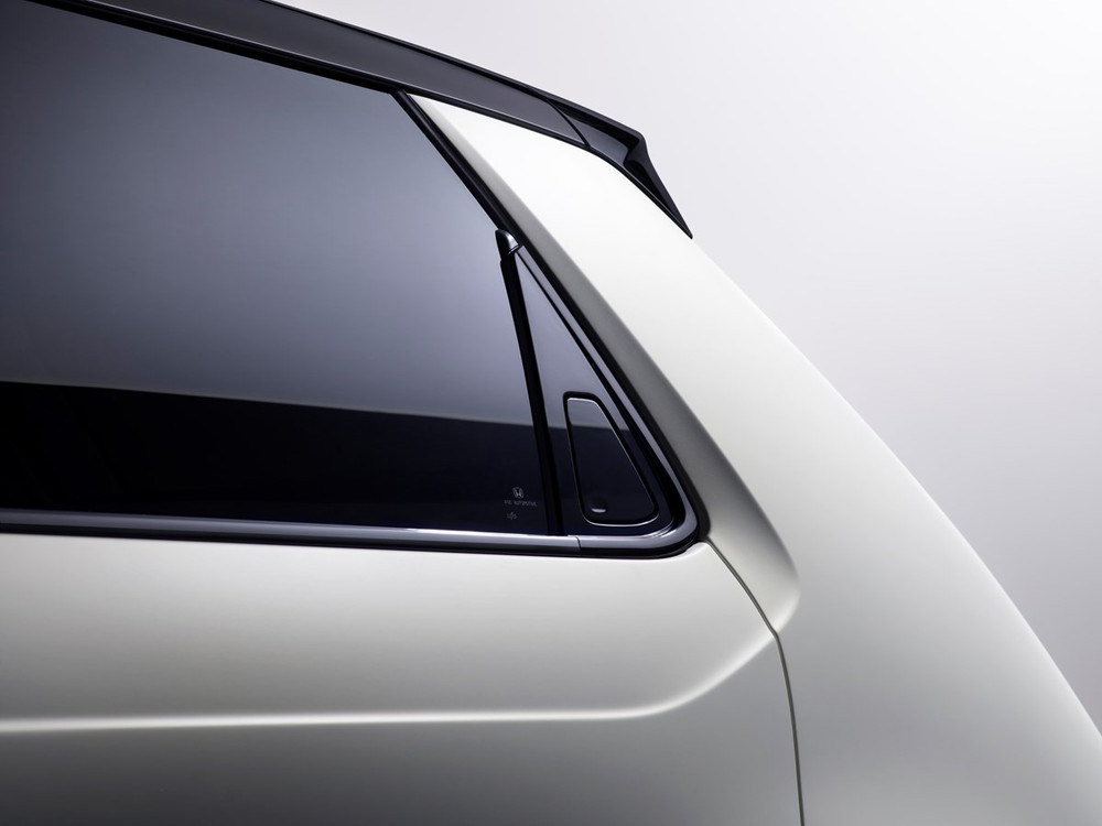 ホンダ EV コンパクトカー 後輪駆動