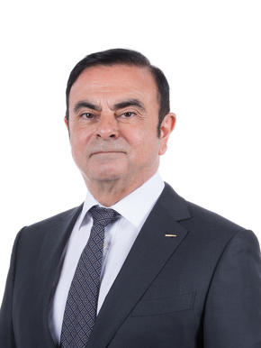 ゴーン被告変装劇