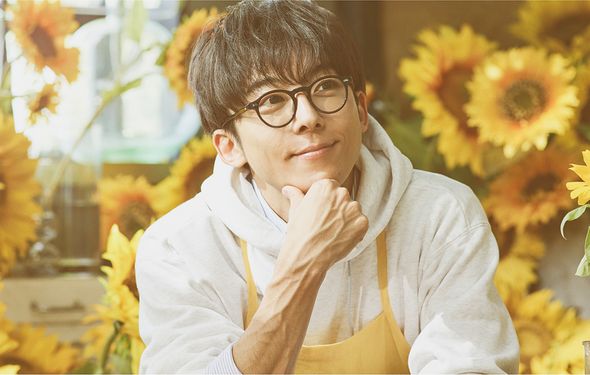 高橋一生　広告　腕　クラシエ　ヒマワリ