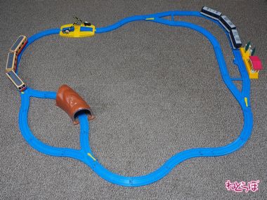 プラレール 構築術 レール レイアウト 空転