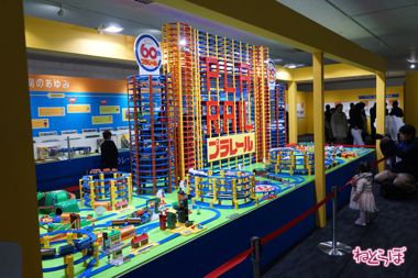 プラレール 京都鉄道博物館 SL 蒸気機関車 実物大