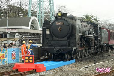 プラレール 京都鉄道博物館 SL 蒸気機関車 実物大