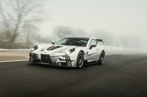 ジネッタ スーパーカー アクーラ