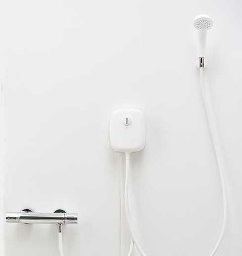 泡 シャワー 天然シルク KINUAMI 絹浴み クラウドファンディング Makuake