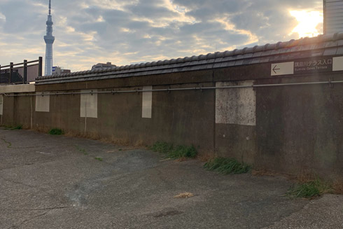 蔵前1-1-1CAFE変身前