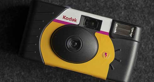 コダック 中国製 KODAK ロゴ入り レンズ付き フィルム 偽造品 注意