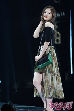 大原櫻子 白石麻衣 乃木坂46 さくまい まいやん 仲良し コンビ TGC