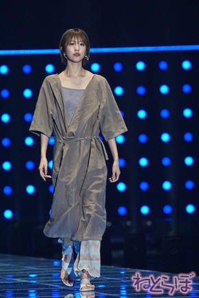 TGC 欅坂46 渡邉理佐 渡辺梨加 小林由依 土生瑞穂