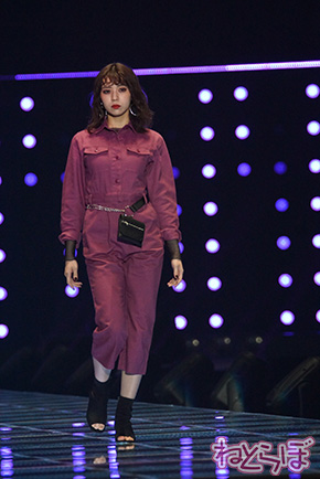 TGC 欅坂46 渡邉理佐 渡辺梨加 小林由依 土生瑞穂