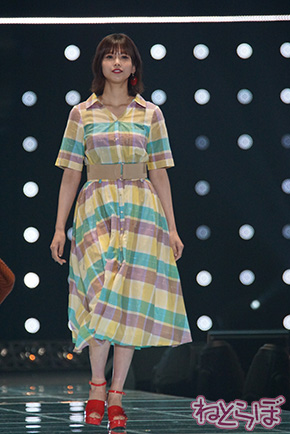 TGC 欅坂46 渡邉理佐 渡辺梨加 小林由依 土生瑞穂