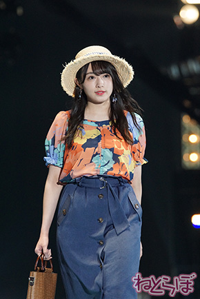 TGC 欅坂46 渡邉理佐 渡辺梨加 小林由依 土生瑞穂