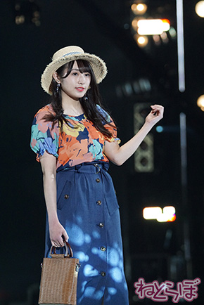 TGC 欅坂46 渡邉理佐 渡辺梨加 小林由依 土生瑞穂