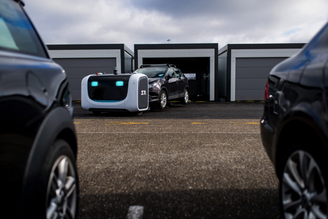 Stan 駐車場 管理 ロボット 空港