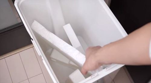 発泡スチロールで作った包丁