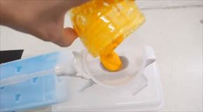 発泡スチロールで作った包丁