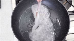 発泡スチロールで作った包丁