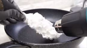 発泡スチロールで作った包丁