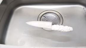 発泡スチロールで作った包丁