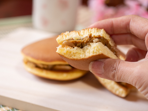 インドラを食べかけてるところ