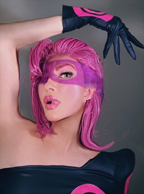 叶姉妹 叶恭子 コスプレ メローネ ジョジョの奇妙な冒険 黄金の風 ディ・モールト