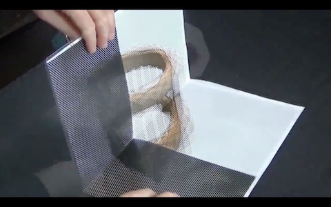 飛び出さないけど飛び出す絵本