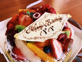 水嶋ヒロ 娘 絢香 何歳 誕生日 パパ