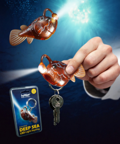 チョウチンアンコウ　魚　魚類　ライト　キーホルダー 手の中でホタルイカ、チョウチンアンコウが光る！ リアルな深海