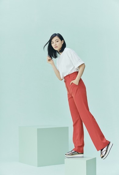 earth×広瀬すずコラボ2019春夏第2弾 ゆるT×クリースパンツ＆バイ