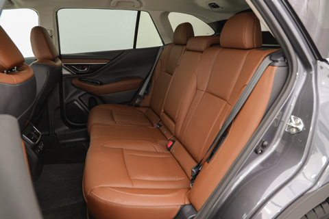 スバル アウトバック 新型 フルモデルチェンジ 米国