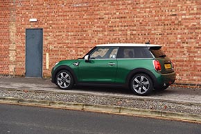 MINI 60周年モデル