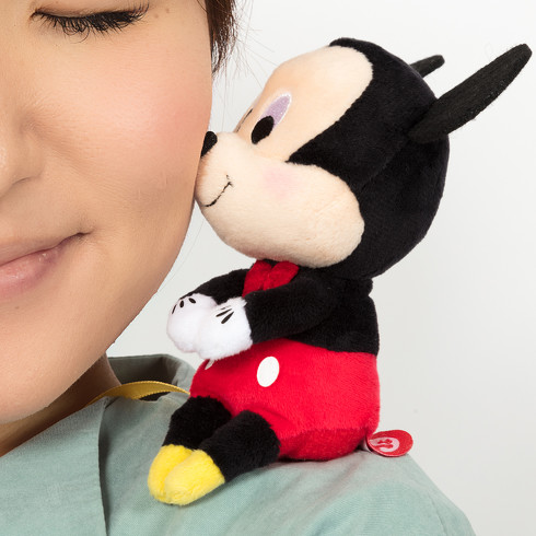 肩のりちょっこりさんミッキー