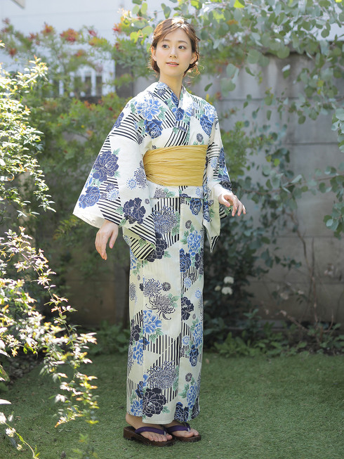 ストライプインターナショナル浴衣