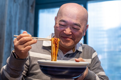 丸亀製麺うま辛担々うどんMAX