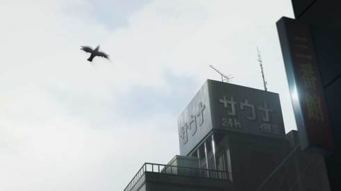 囀る鳥は羽ばたかない