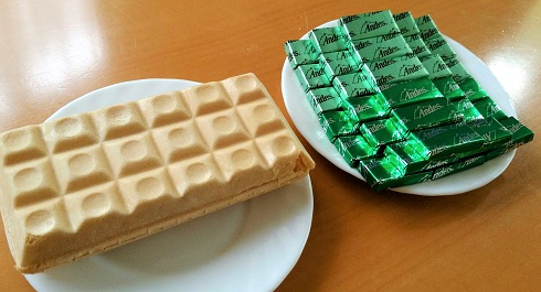 チョコミント　チョコ　バニラモナカ