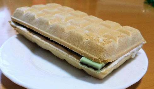 チョコミント　チョコ　バニラモナカ