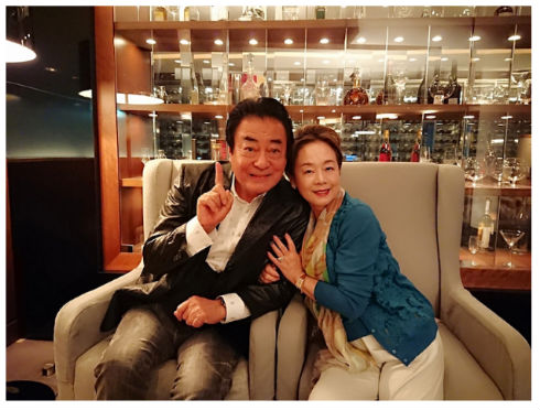 高橋真麻 高橋英樹 小林亜紀子 結婚 相手 両親 ブログ