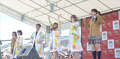 ペヤングソースやきそば超大盛