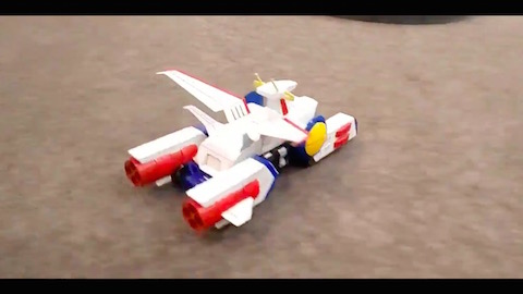 ガンダム ホワイトベース ドリフト ラジコン ミニッツ