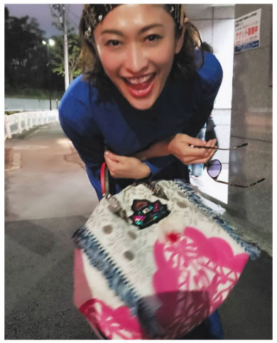 山田優 小栗旬 ブログ 子ども 娘 写真