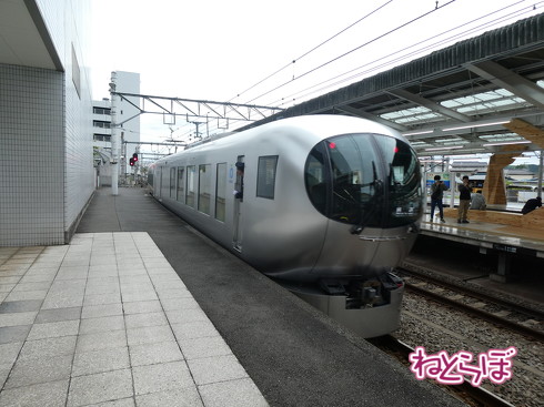 西武のLaview 東武の川越特急