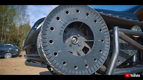 無限軌道 ウルトラタンク ベントレー 魔改造 戦車 ロシア