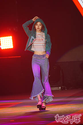 欅坂46 小林由依 渡辺梨加 渡邉理佐 土生瑞穂