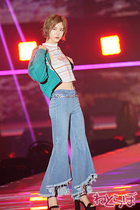 欅坂46 小林由依 渡辺梨加 渡邉理佐 土生瑞穂