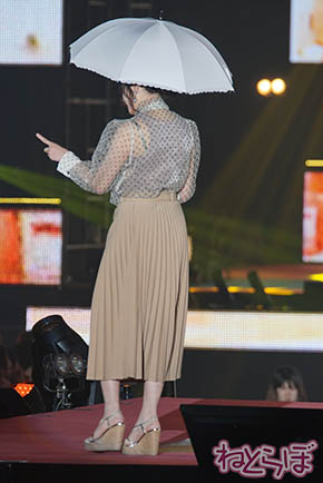 欅坂46 小林由依 渡辺梨加 渡邉理佐 土生瑞穂