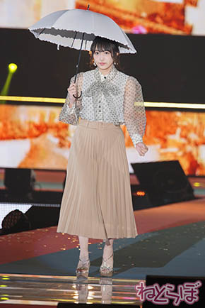 欅坂46 小林由依 渡辺梨加 渡邉理佐 土生瑞穂