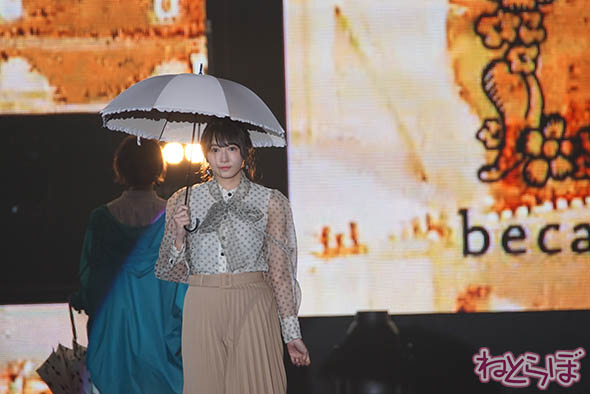 欅坂46 小林由依 渡辺梨加 渡邉理佐 土生瑞穂