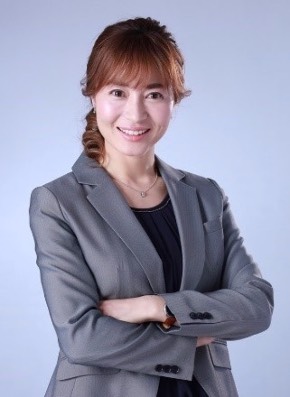 E.G.I.S.社長 佐々木カナ役 新山千春さん